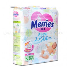 Подгузники Merries S 82